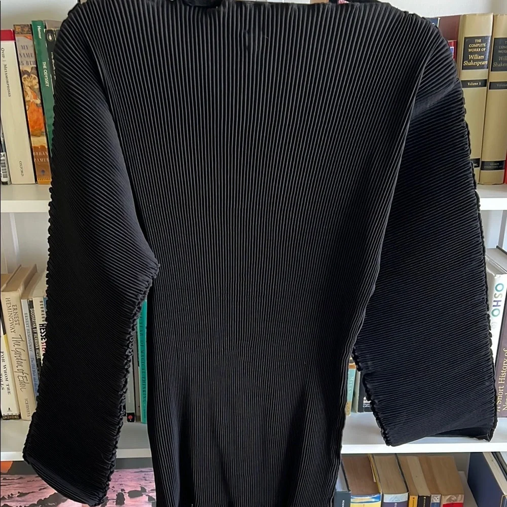 Toteme Black Gathered Azores Plisse Top xs - Picture 7 of 7